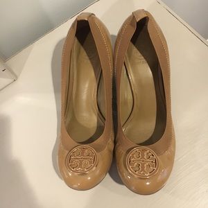 Tory Burch Caroline wedges size 7.5 Vguc